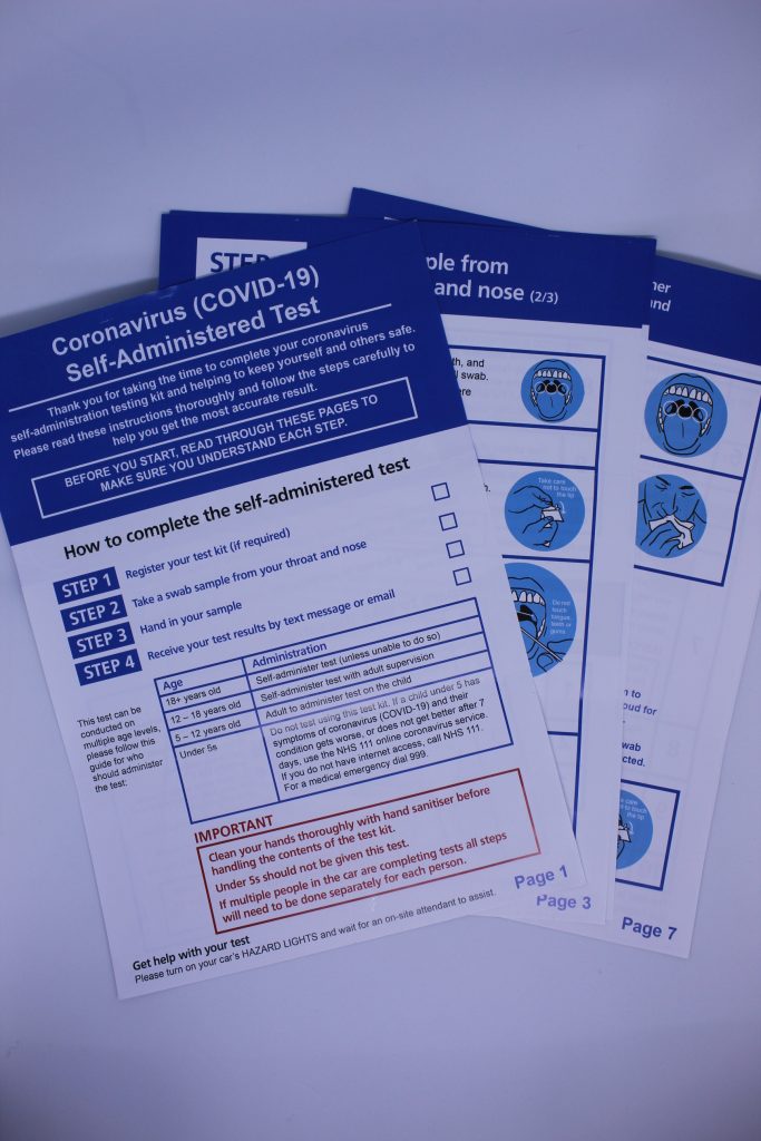 STOPM_2020_400a: Self-test instructions on paper. 